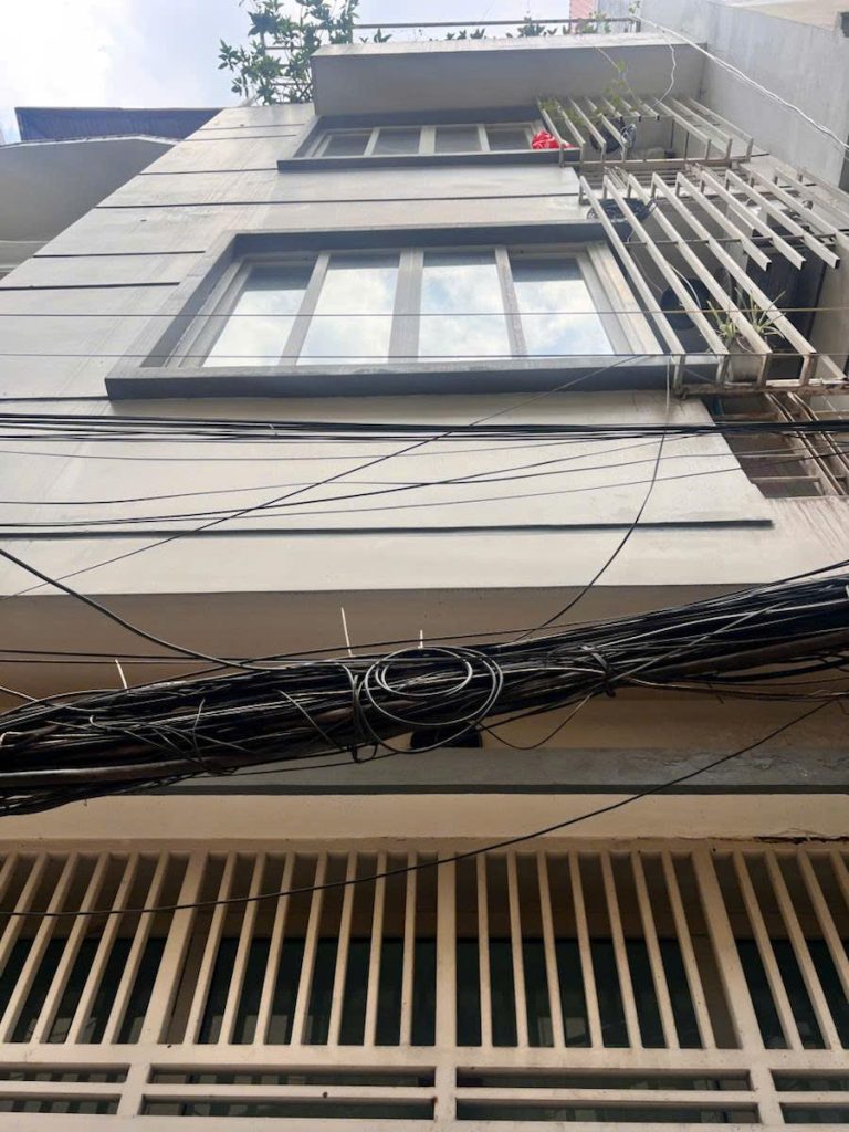 Tòa CCMN Đê La Thành, 83m2, 8 Tầng, MT 4.6m, cho thuê, Doanh thu 50tr/tháng(ĐĐ B5)