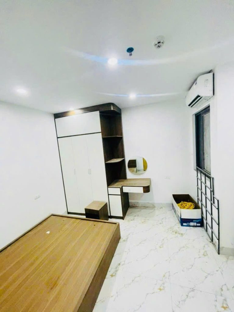 Toà CCMN Mễ Trì Thượng, 52m2, 8Tầng, MT 4.2m, 12 Phòng, cho thuê 60tr/ tháng (NTL B42)