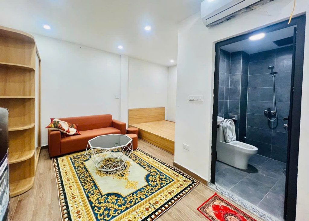 Toà CCMN Trần Thái Tông, 45m2, 6 Tầng, MT 5.2m, 9 Phòng, cho thuê 40tr/ tháng (CG A103)