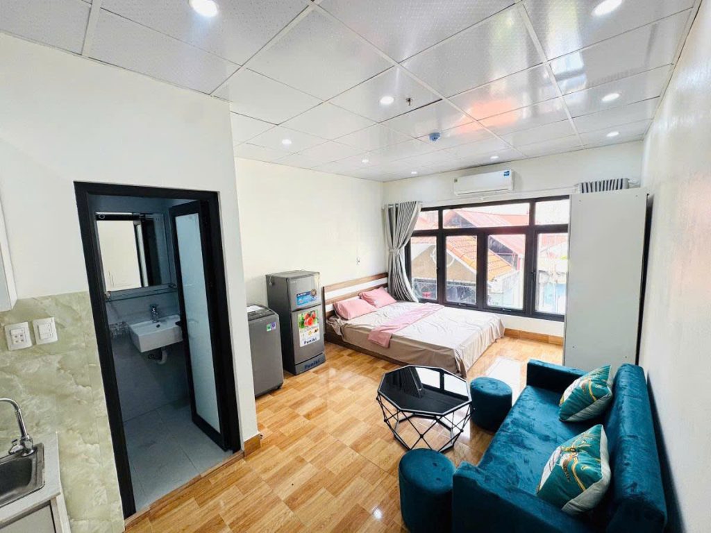 Toà CCMN Lạc Long Quân, 69m2, 7 Tầng, MT 4.4m, 10 Phòng, cho thuê 50tr/ tháng (CG A105)