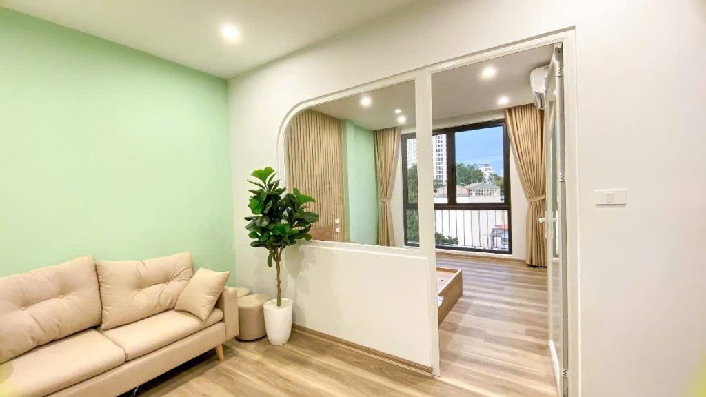 Toà CCMN Thịnh Quang, 72m2, 7 Tầng, MT 4.5m, 12 Phòng, cho thuê 100tr/ tháng (ĐĐ C142)