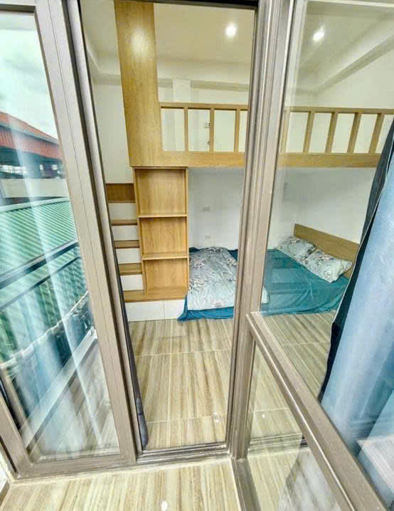 Toà CCMN Đại Linh, 81m2, 8 Tầng, MT 7m, 20 Phòng, cho thuê 100tr/ tháng (NTL D135)