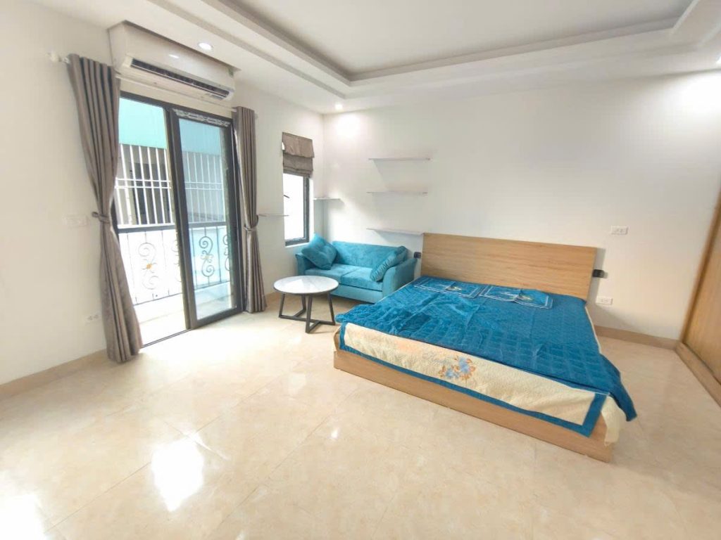 Toà CCMN Hoa Lư, 60m2, 5 Tầng, MT 10m, 9 Phòng, cho thuê 70tr/ tháng (HBT C163)