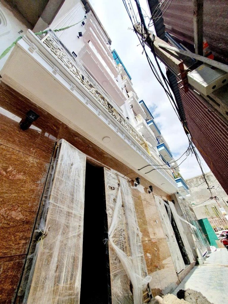 Toà CCMN Xuân Đỉnh, 62m2, 7 Tầng, MT 4.5m, 12 Phòng, cho thuê 70tr/tháng ( BTL B11)