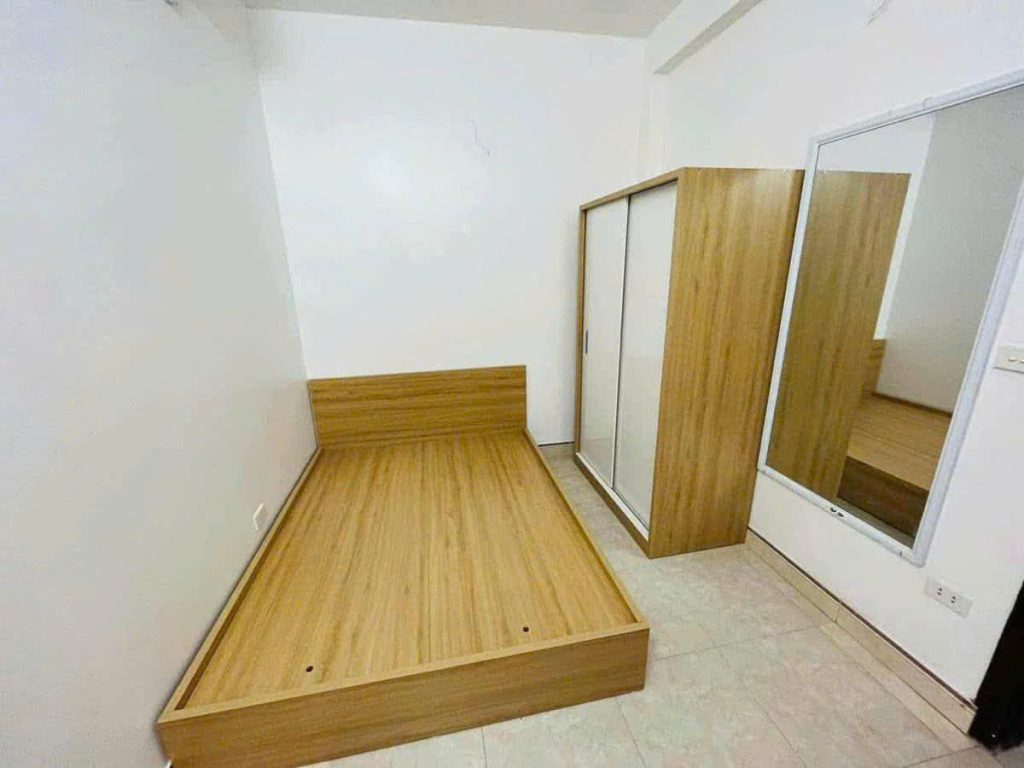 Toà CCMN Tân Mai, 71m2, 6 Tầng, MT 3.8m, 10 Phòng, cho thuê 50tr/ tháng (HM C209)